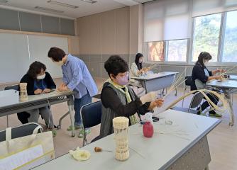 라탄 공예 (등공예)